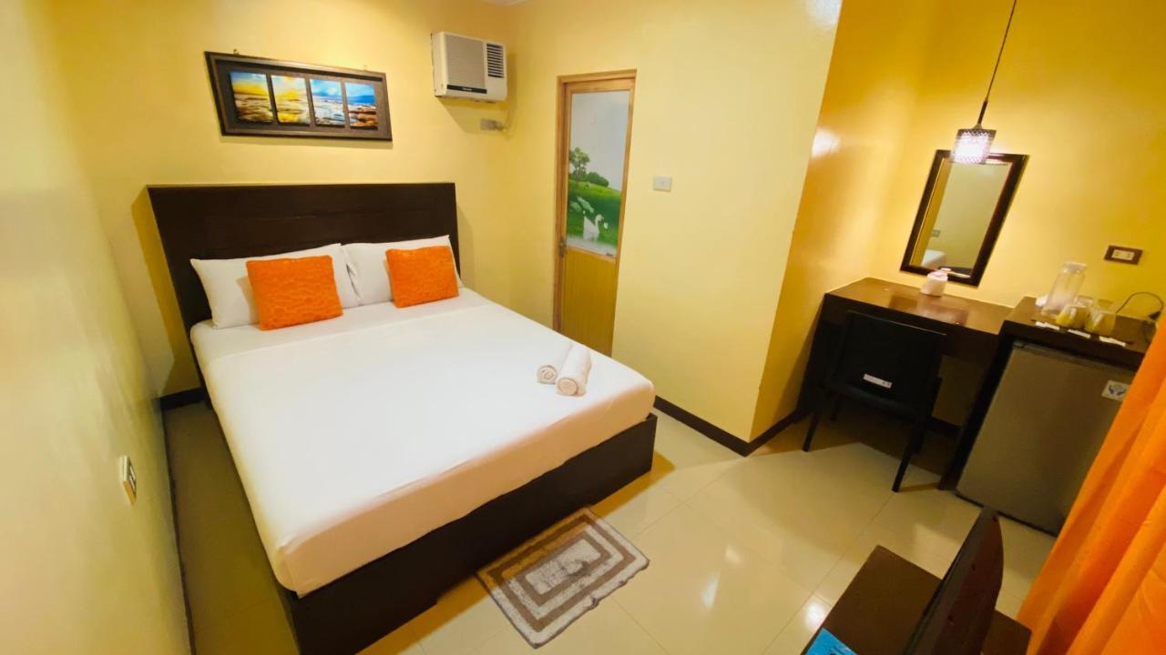 St. Vincent Resort : Vicente Aguirre Rooms Boracay Island Екстериор снимка